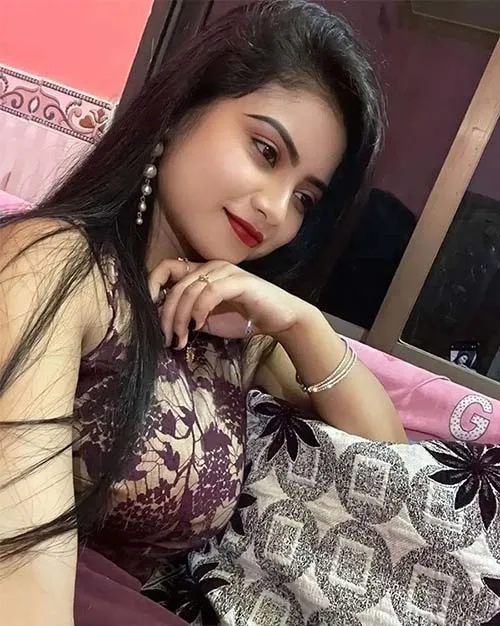 isha bansal famous escort